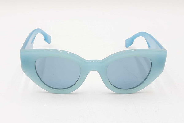 Burberry B4390 Light Blue Meadow Cateye Sunglasses Sd0725wrdu