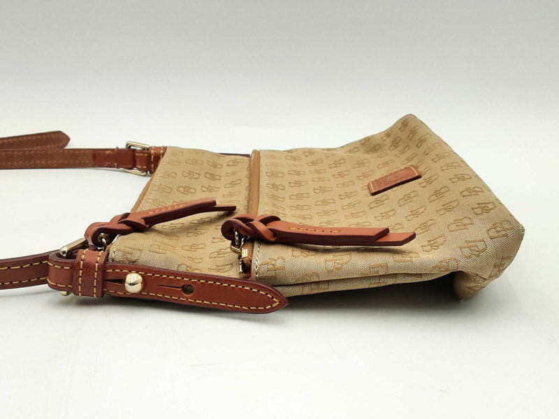 Dooney & Bourke Madison Signature Crossbody Tan Monogram Canvas Sd0825lrsa