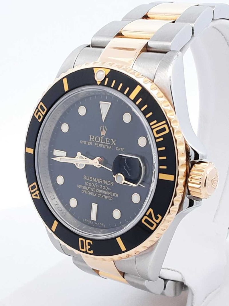 Rolex Submariner Oyster Perpetual Date Two-tone 40mm  Watch Fw1025rxzxdu