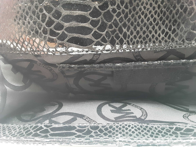 Michael Kors Clutch Black Aa0725ezsa