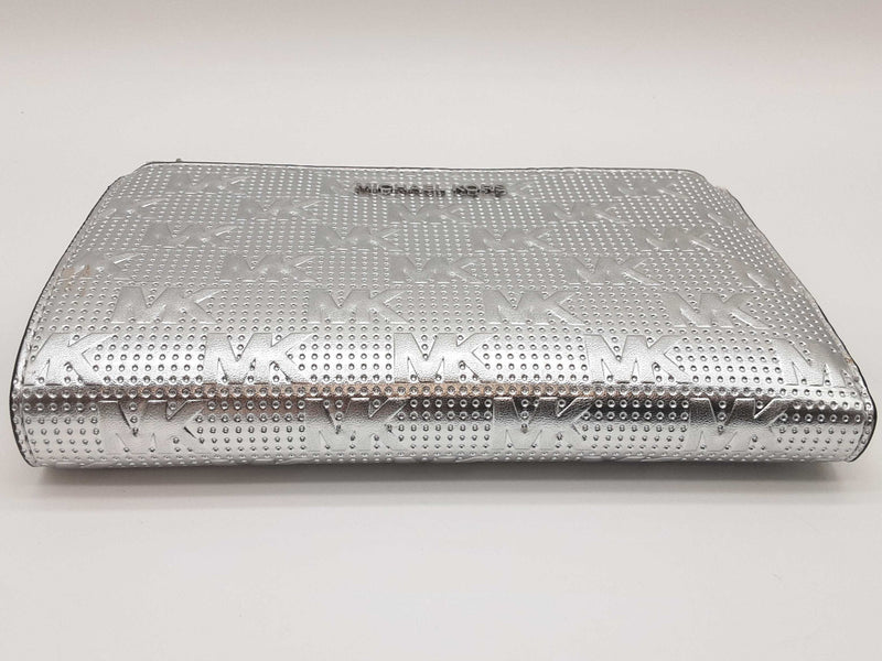 Michael Kors Jet Set Silver Double Zip Wristlet Tech Wallet Do0425lrde