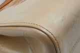 Louis Vuitton Monogram Vernis Roxbury Drive Perle Crossbody Clutch Eb0926rxzde