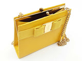 Salvatore Ferragamo Vara Mini Chain Shoulder Bag In Pebbled Leather Fw1026lzxdu