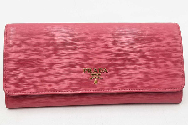 Prada Fushcia Vitello Move Wallet With Chain Eb0925lrxdu