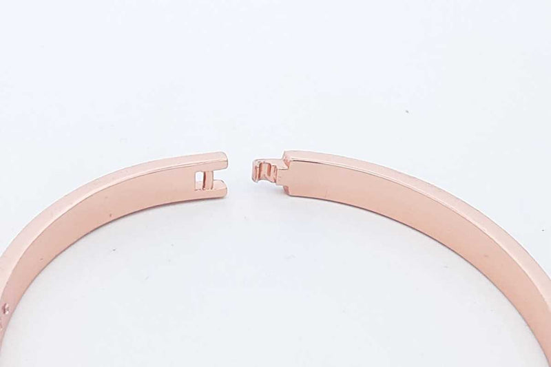 Michael Kors Rose Gold Tone Logo Lock Bangle Bracelet 18.1 Grams Eb0125wxsa