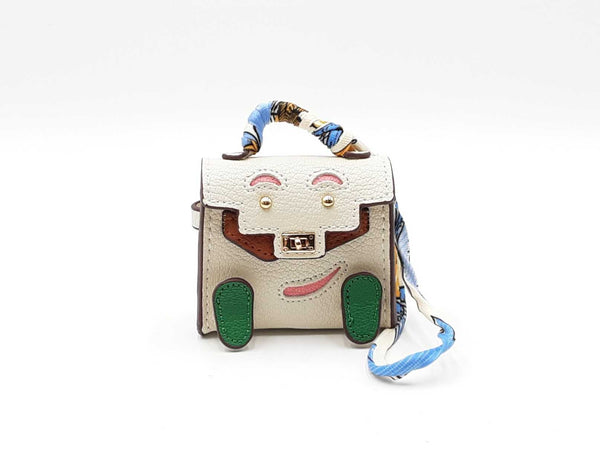Mini Plaything Bag Charm In Ivory Fw0825cdu