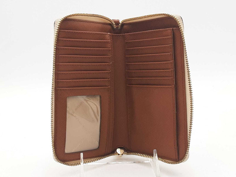 Michael Kors Pm1912 White Wristlet Wallet Aa1025oxsa