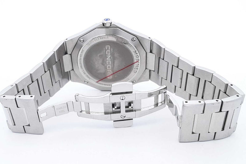 Concord Mariner Quartz 40mm Stainless Steel Watch Eb1124oxzsa