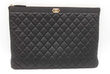 Chanel Quilted Caviar Boy Cosmetic Pouch Eb0826pxzdu