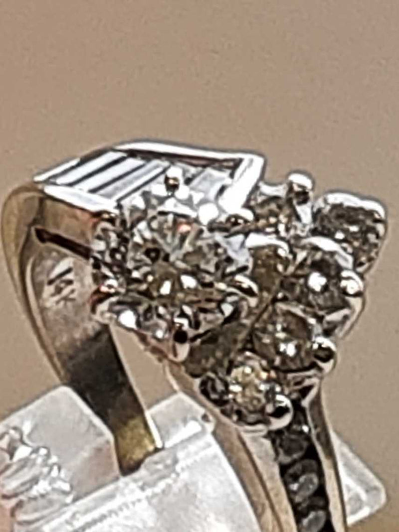 2.08 Cttw Diamond & 14k White Gold Wedding Set 10.7 Grams Size 5.5 Fw0125llxzdu