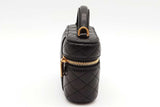 Yves Saint Laurent Quilted Black Leather Gaby Mini Vanity Case Eb1225exzde