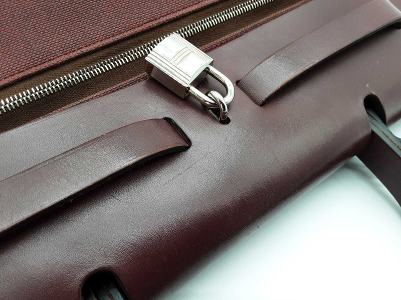 Hermes Herbag 31 Prune Red Purple Militaire Canvas Leather Bag Do0525exzde