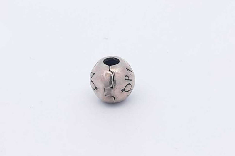 Pandora Logo 925 Sterling Silver Clip Charm 2.7 Grams Eb1124lrsa