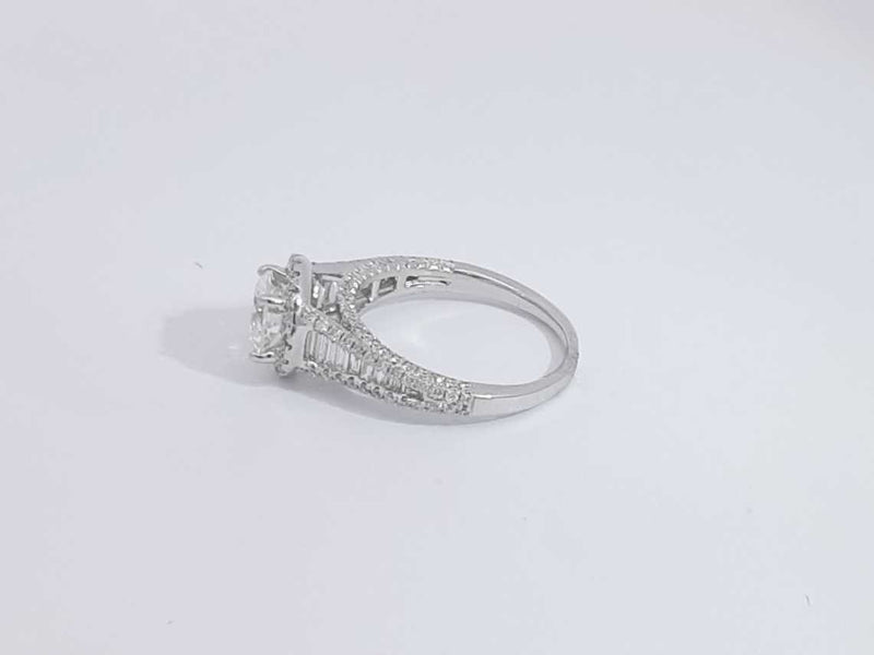 1.02 Cttw Diamond 18k White Gold 3.9 Grams Size 6 Aa0725orxzsa