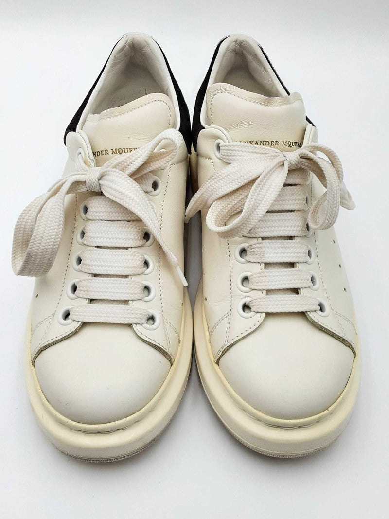 Alexander mcqueen trainers sizing hotsell