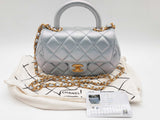 Chanel 24c Coco Light Blue Iridescent Quilted Leather Crossbody Bag Do0925pxzxde