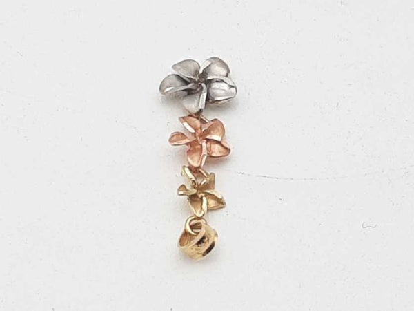 14k Tricolor Gold 1.5 Grams Flower Pendant Aa0825rzsa