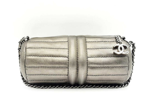 Chanel Metallic Lambskin Horizontal Quilt Mini Barrel Hand Bag Fw1224rrxdu