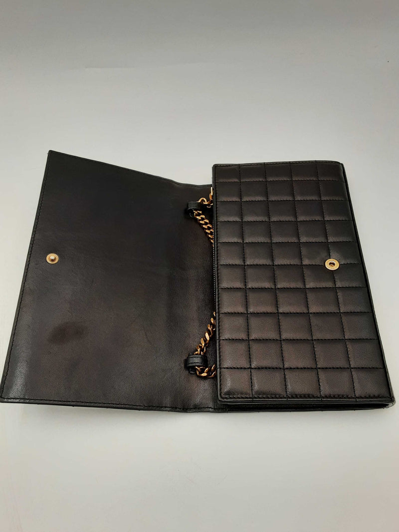 Yves Saint Laurent Quilted Cassandra Chain Wallet Eb0924cxzsa