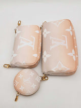 Louis Vuitton Giant Monogram By The Pool Multi Pochette Accessories Eb0526rrxsa