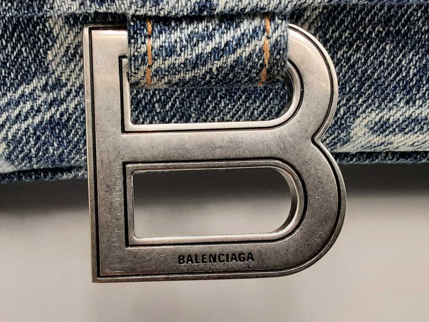 Balenciaga Denim Hourglass Top Handle Bag Eb0924rxzsa – Max Pawn