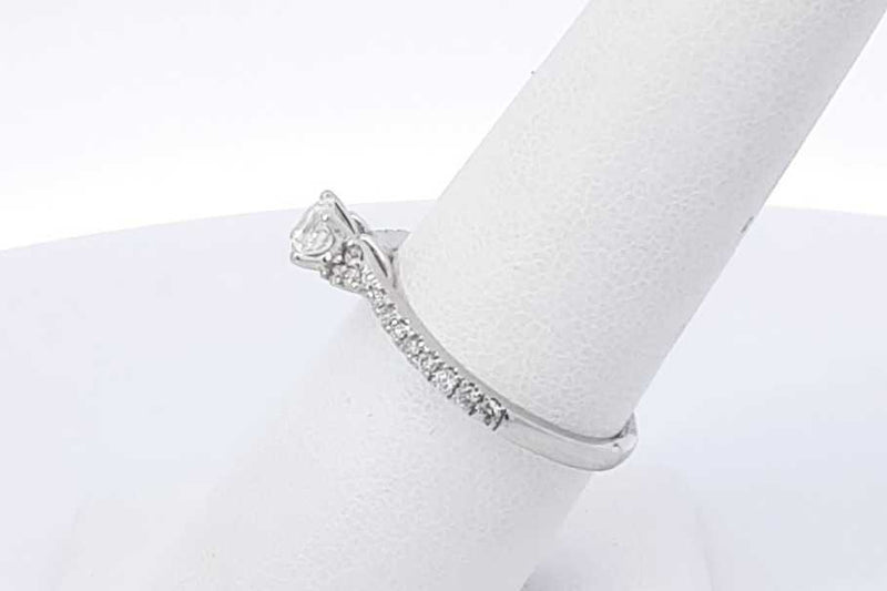 0.63ctw Diamond Ring In 14k White Gold 2.5 Grams Size 7 Eb0925lexdu