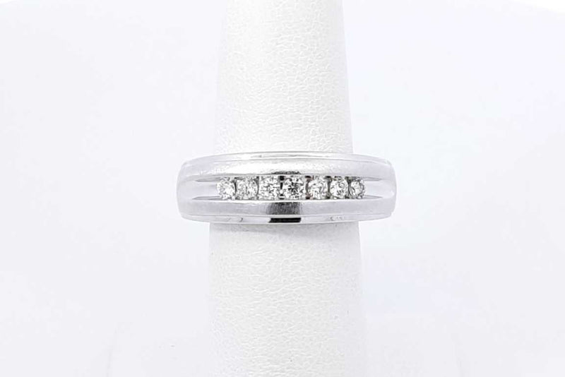 0.49ctw Diamond Ring In 10k White Gold 5.1 Grams Size 10 Eb1125owrdu