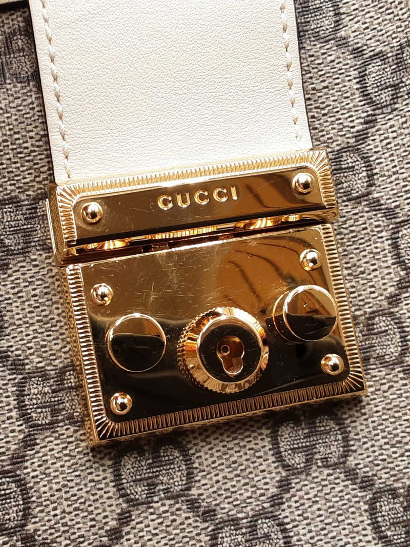 Gucci Medium Padlock Tote In Gg Supreme Monogram Coated Canvas Fw1125prrdu