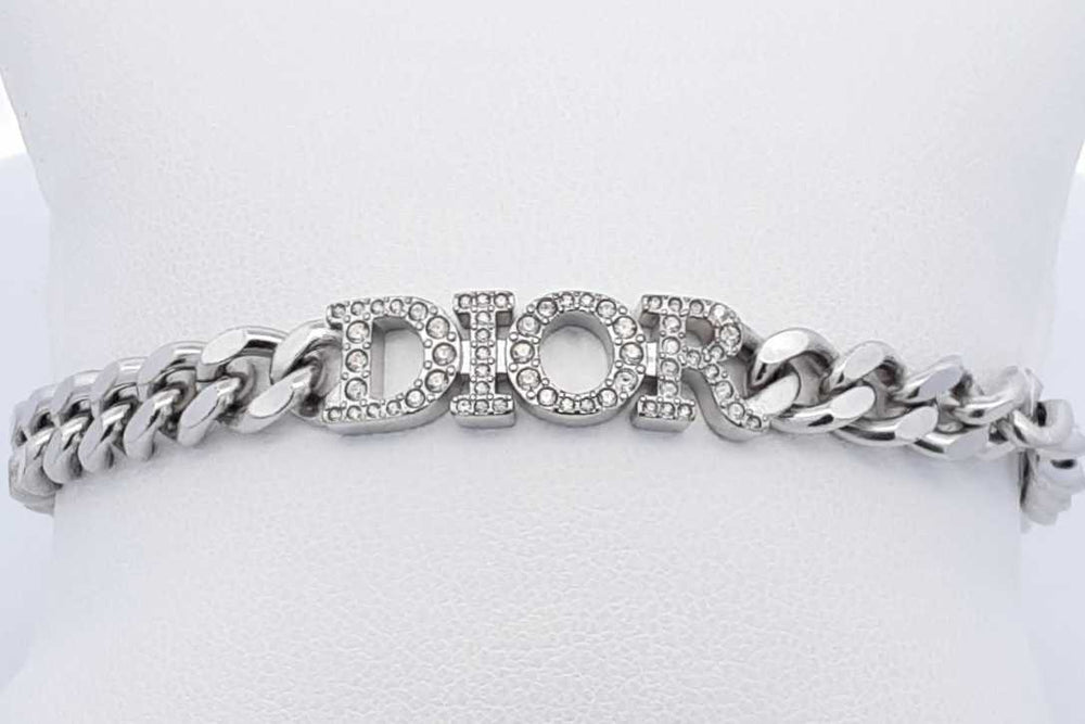 d*7様 Christian Dior ホワイト　チェーンベルト d*7様 Christian Dior ホワイト チェーンベルトの通販はau PAY