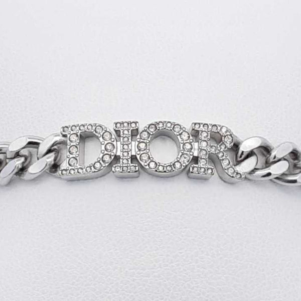 bc20d389-315b-4a16-8c78-