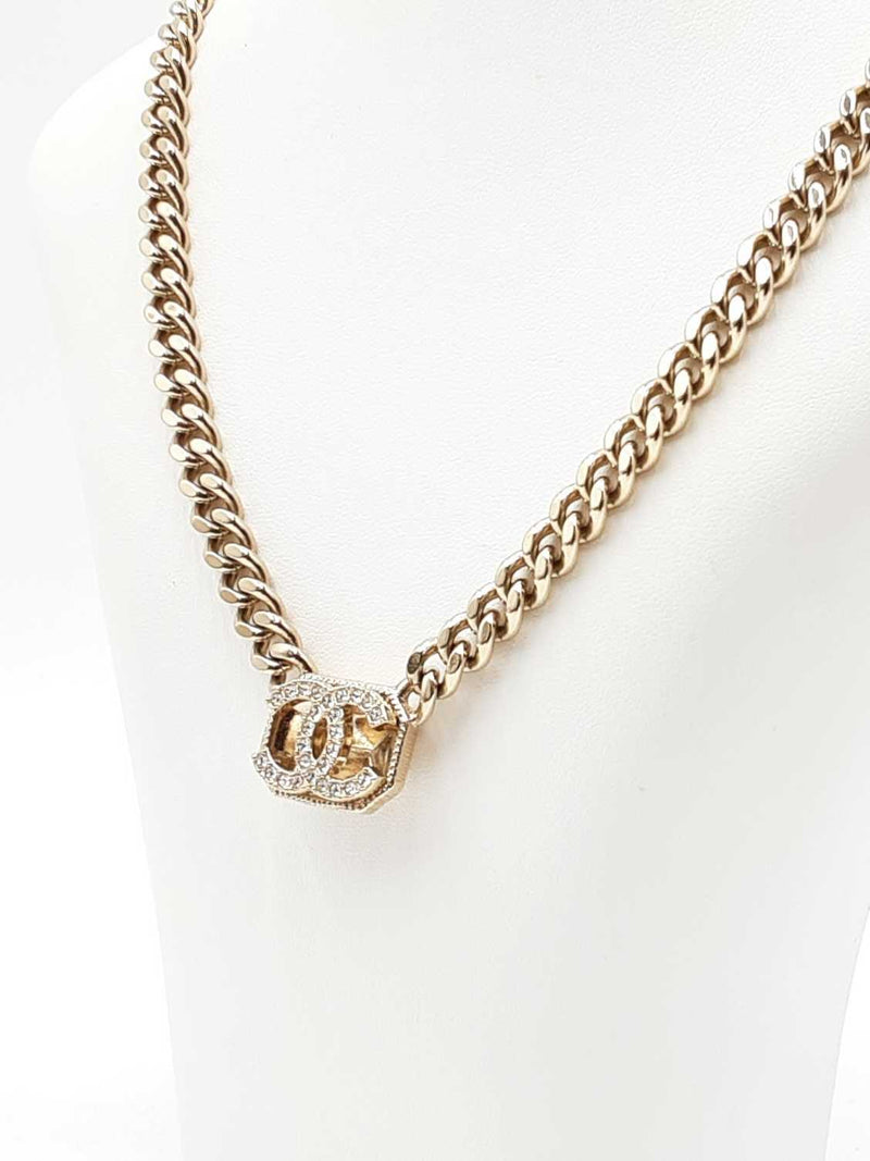 Chanel Cubic Zirconia Cc Cuban Link Necklace 18 Inch Fw0925wxzdu