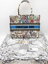 Christian Dior Embroidered Canvas D- Constellation Book Tote Bag Eb0824lxxzdu