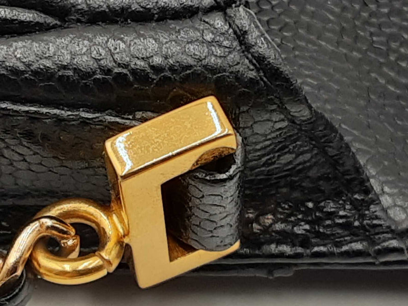 Chanel Quilted Caviar Leather Chain Crossbody Phone Holder Fw1224crxdu