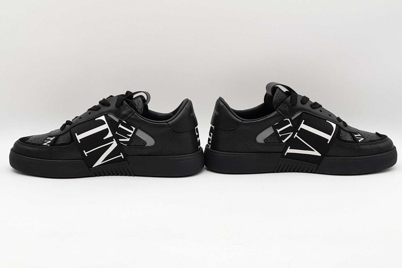 Valentino Garavani Vl7n Black Low Top Sneakers Size 42 Sd0825crdu