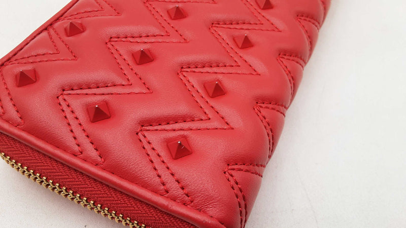 Valentino By Mario Valentino Leonard Sauvage Leather Studded Wallet Eb1125lwxdu