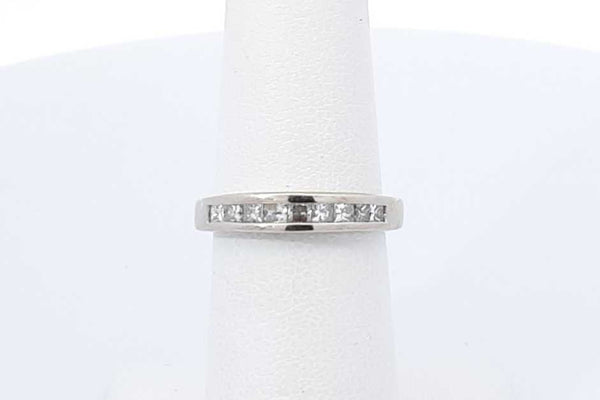 0.18ctw Diamond Ring In 14k White Gold 3.5 Grams Size 5.5 Eb0625loxdu