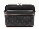 Louis Vuitton Outdoor Messenger In Taiga Leather & Monogram Eclipse Fw0626rzxdu