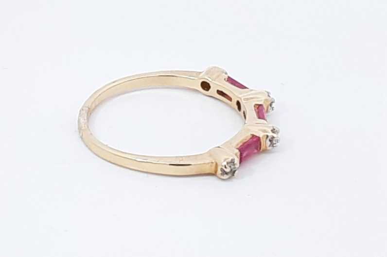 Diamond & Ruby Ring In 14k Yellow Gold 2.7 Grams Size 9 Eb0925ixdu