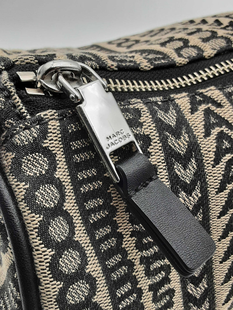 Marc Jacobs The Jacquard Monogram Duffle Shoulder Bag Fw1224crsa