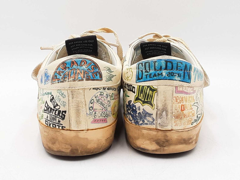 Golden Goose Superstar In Graffiti-printed White Leather Size It 42 Fw0925lrzdu