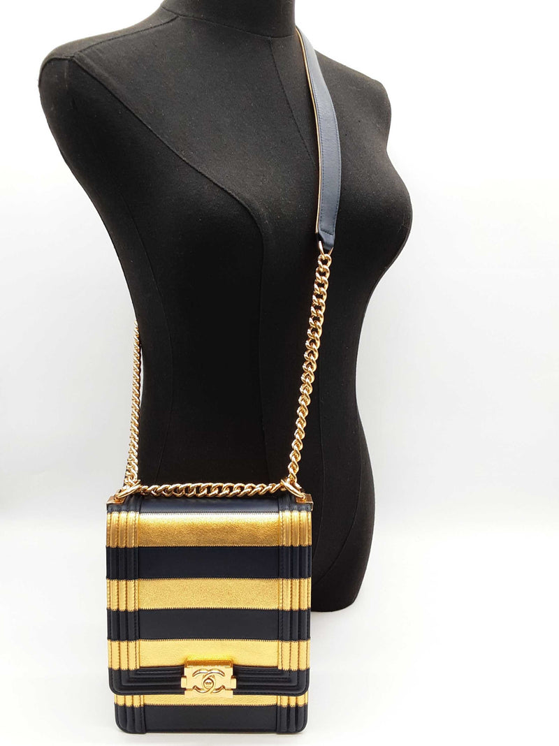 Chanel Paris- New York North South Boy Flap Blue Gold Crossbody Bag Do0925lcxzde