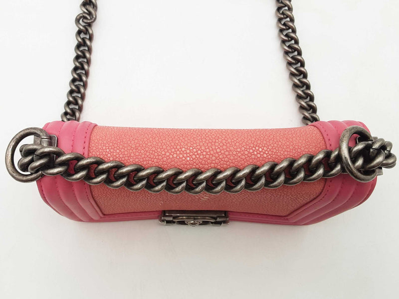Chanel Stingray Small Boy Bag Pink Aa0425oozxsa