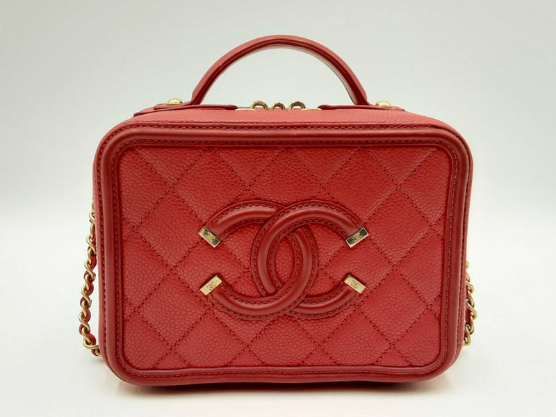 Chanel Filigree Vanity Case In Red Quilted Caviar Leather Fw0125owxzdu