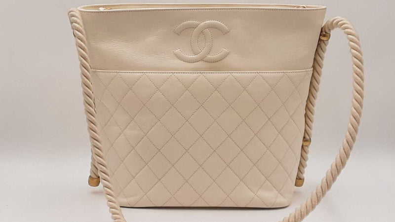 Chanel 2019 En Vogue Rope Hobo Bag White Aa0525olxzdu