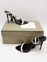 Tom Ford Black & White Patent Leather Padlock Pointy Sandals Sz 36.5 Eb1225oxzde