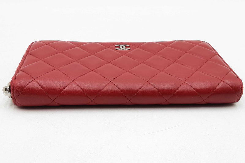 Chanel Quilted Red Lambskin Zip Around Wallet Eb1125orxdu