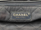 Chanel 22 Tote Bag In Navy Blue Diamond-quilted Shiny Calfskin Fw1225orxzdu