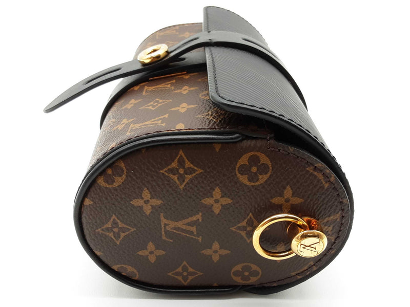 Louis Vuitton Glasses Case Brown Monogram Black Leather Chain Crossbody Bag Do0525loxzde