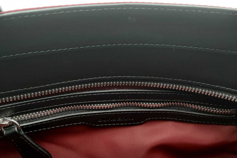 Burberry Burgundy Econyl Nylon Logo Tote Bag Eb0425oxzsa