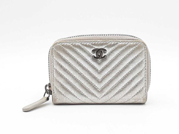 Chanel Metallic Lambskin Chevron Quilted Zip Coin Wallet Fw0225lcrdu